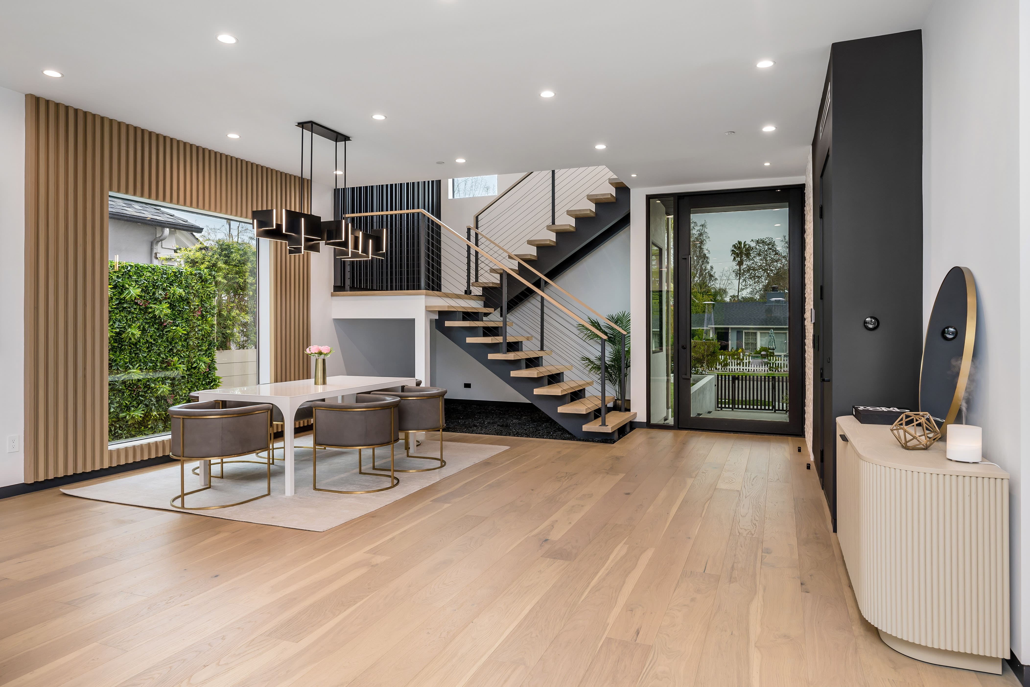 Straight Flooring